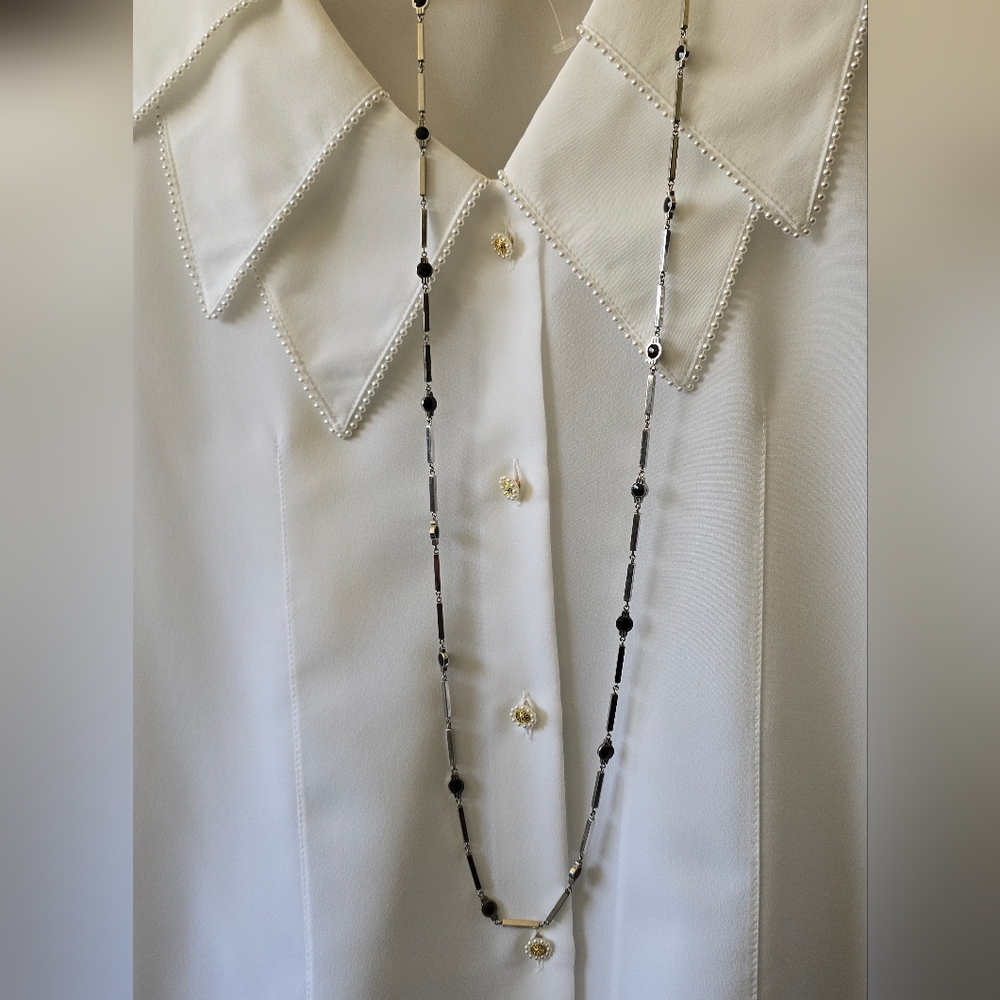 Elegant Swatch Silver Tone and Black Necklace